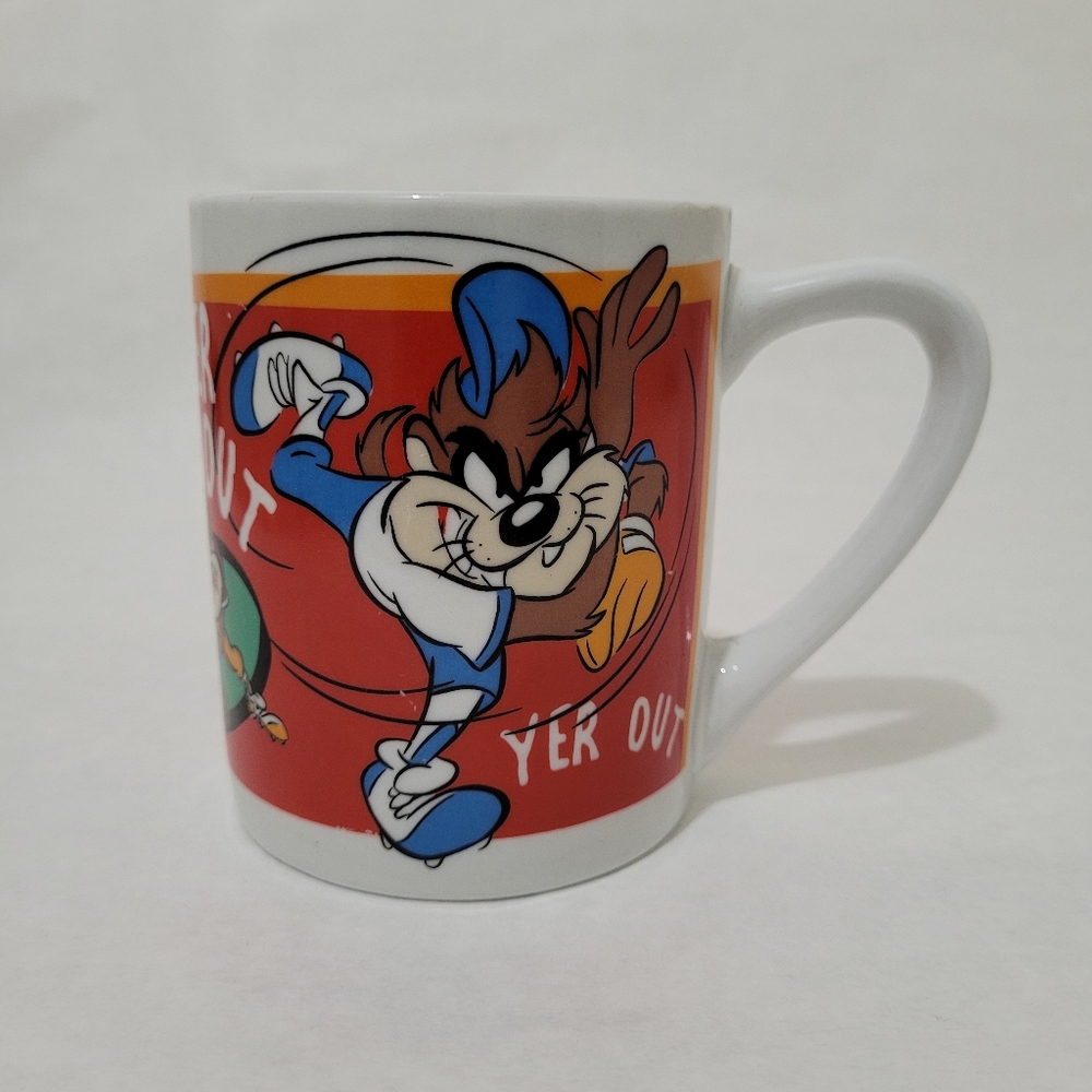Vintage Warner Bros by Gibson Looney Tunes Taz Baseball "Yer Out" Coffee Mug